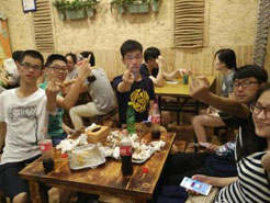 静海烧烤加盟,学烧烤技术,开烧烤店多少钱疯狂烤翅加盟